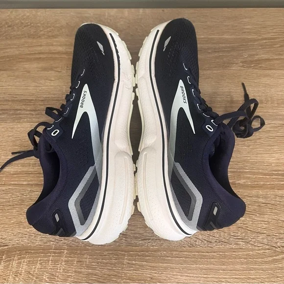 Brooks Ghost 15 Running Shoes – Peacoat / Navy / White – Women’s 7.5 - Picture 4 of 7